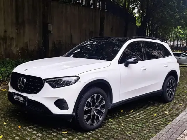 Mercedes-Benz GLC-Class 2023, 76 200 км