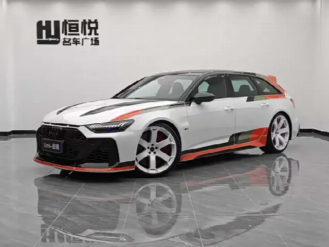 Audi RS 6 2025, 6 000 км