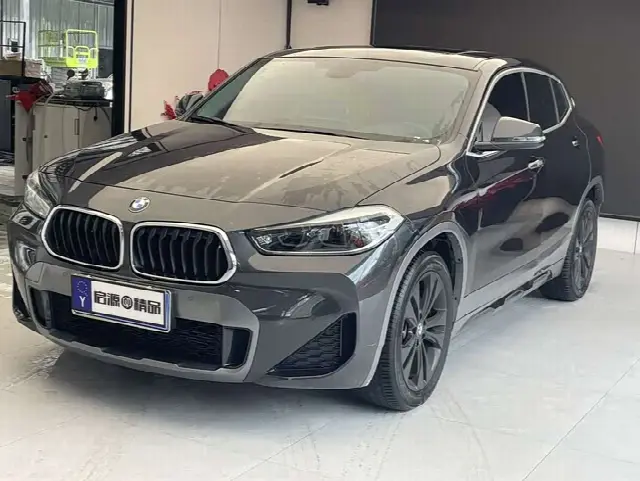 BMW X2 2021, 76 000 км