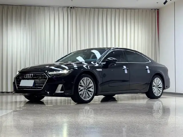 Audi A7L 2024, 61 000 км