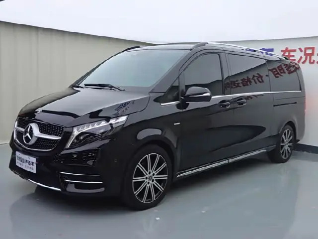 Mercedes-Benz V-Class 2022, 28 700 км