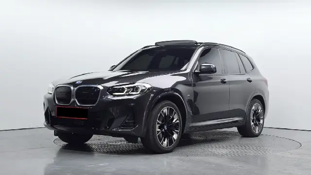 BMW iX3 2021, 50 137 км