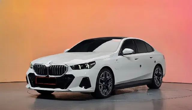 BMW 5 Series 2023, 34 973 км