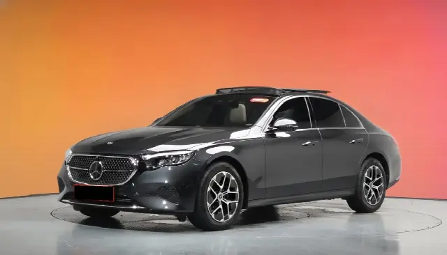 Mercedes-Benz E-Class 2024, 3 023 км