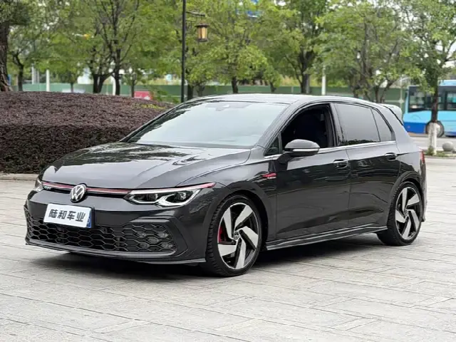 Volkswagen Golf GTI 2021, 47 000 км