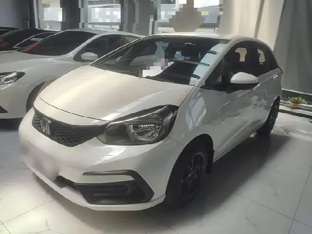 Honda Fit 2023, 16 500 км