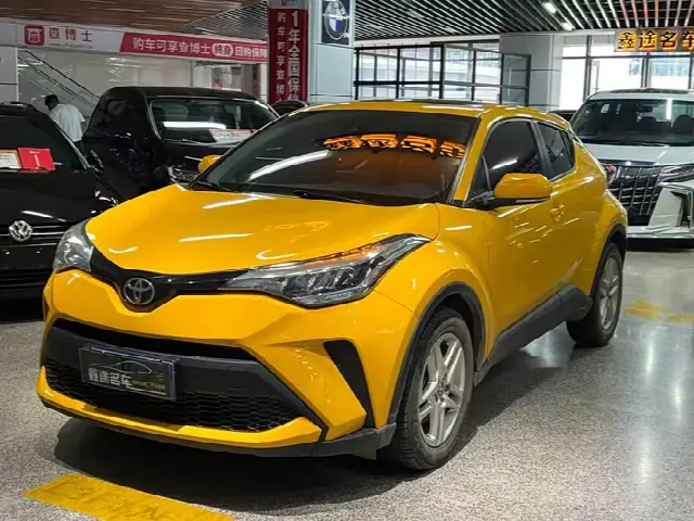 Toyota C-HR 2022, 50 000 км