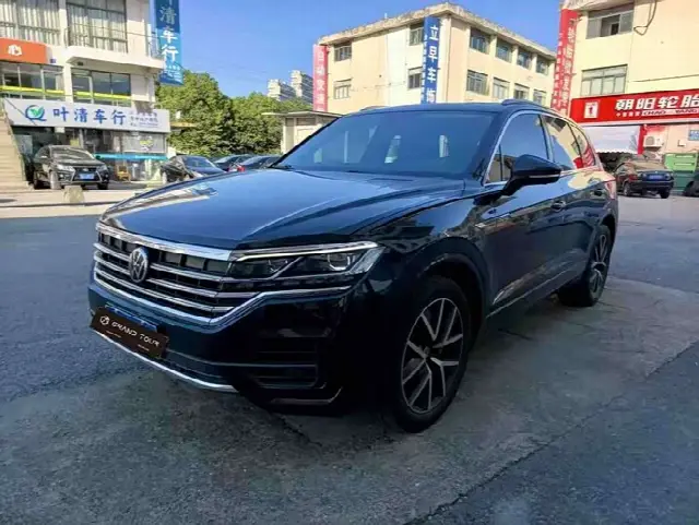 Volkswagen Touareg 2023, 44 000 км