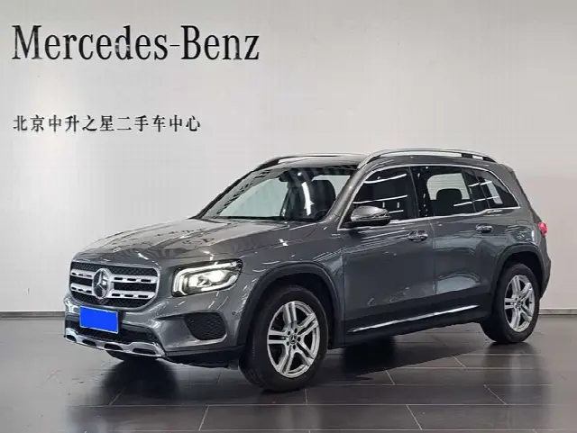 Mercedes-Benz GLB-Class 2023, 25 000 км