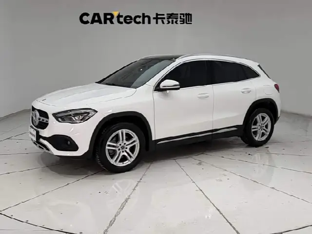 Mercedes-Benz GLA-Class 2023, 48 000 км