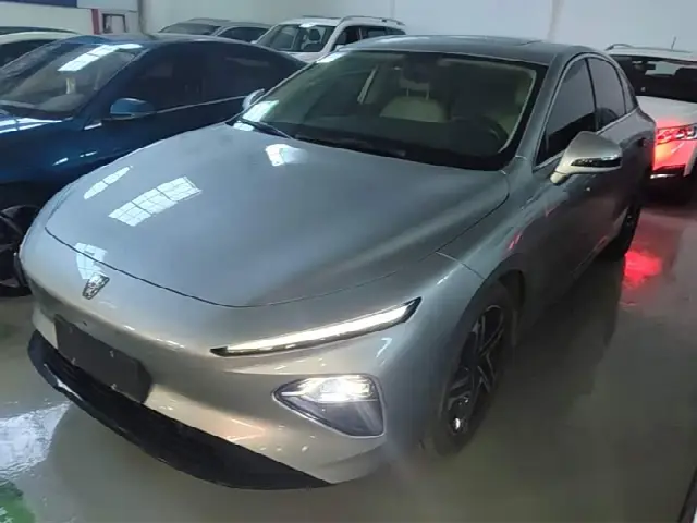 Roewe D7 2023, 27 100 км