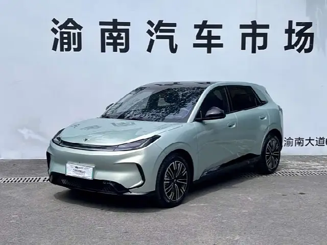 BAIC Arcfox T1 2025, 13 000 км