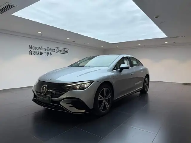 Mercedes-Benz EQE 2025, 15 200 км