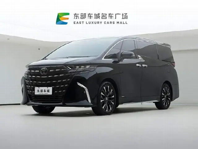 Toyota Alphard 2024, 30 000 км