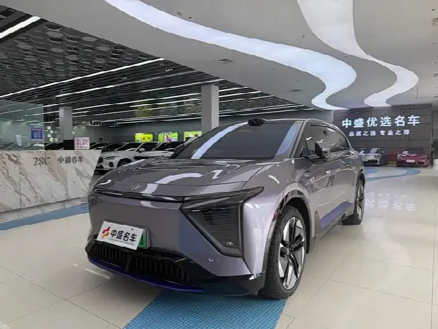 HiPhi Y 2023, 22 000 км