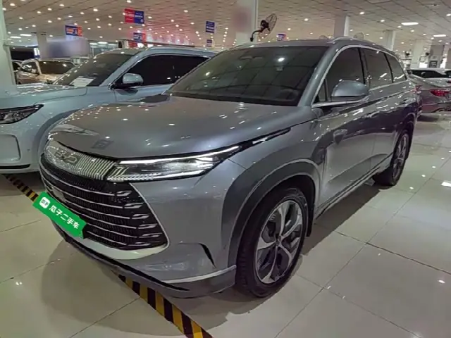 BYD Frigate 07 2023, 69 800 км