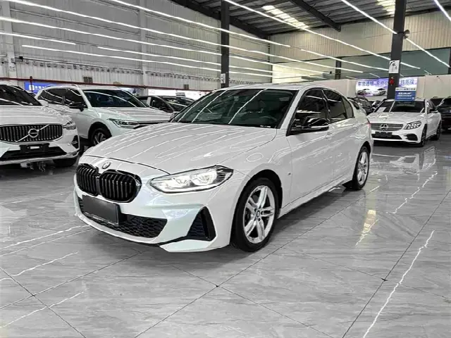 BMW 1 Series 2023, 54 000 км