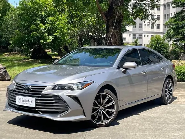 Toyota Avalon 2021, 72 000 км