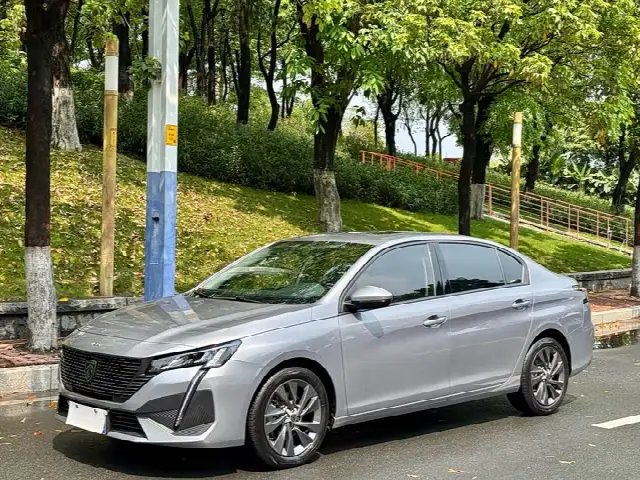 Peugeot 408 2022, 39 000 км