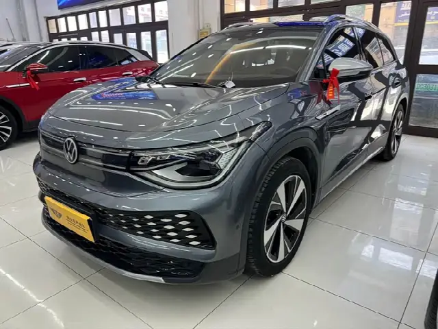 Volkswagen ID.6 X 2022, 29 000 км