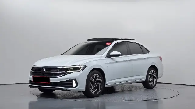 Volkswagen Jetta 2019, 24 818 км