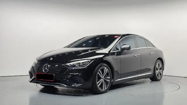 Mercedes-Benz EQE — фото из объявления