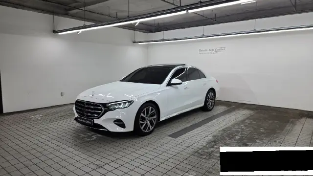 Mercedes-Benz E-Class 2024, 43 610 км