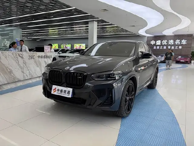 BMW X4 2022, 8 900 км