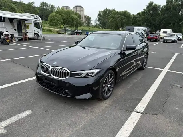 BMW 3 Series 2023, 37 000 км