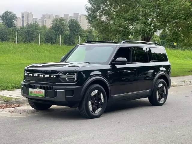 Ford Bronco Hybrid/EV 2026, 3 000 км