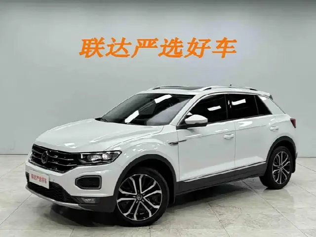 Volkswagen T-Roc 2022, 22 700 км