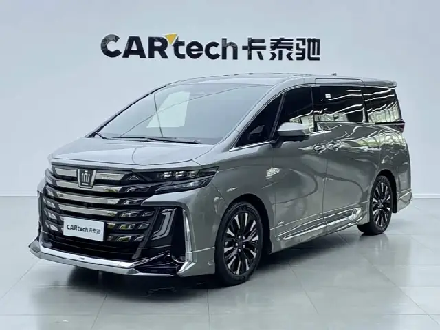 Toyota Vellfire 2024, 29 500 км