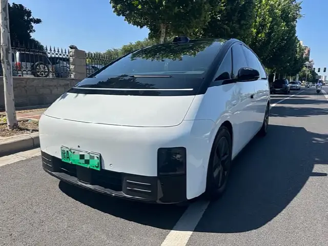 LiXiang Mega 2024, 28 000 км
