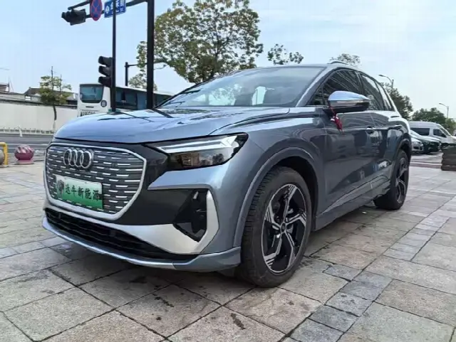 Audi Q4 e-tron 2023, 28 000 км