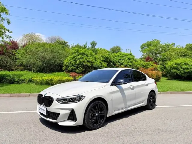 BMW 1 Series 2023, 19 000 км