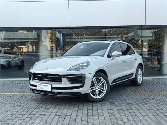 Porsche Macan 2023, 39 000 км