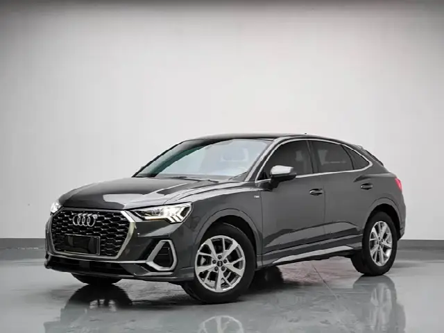 Audi Q3 Sportback 2023, 37 700 км