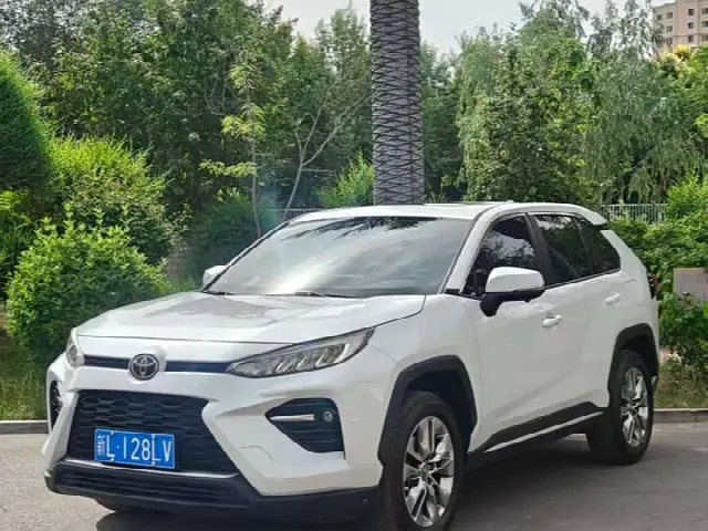 Toyota Wildlander 2022, 58 000 км