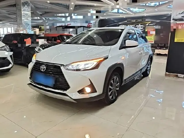 Toyota Yaris L Hatchback 2022, 87 900 км