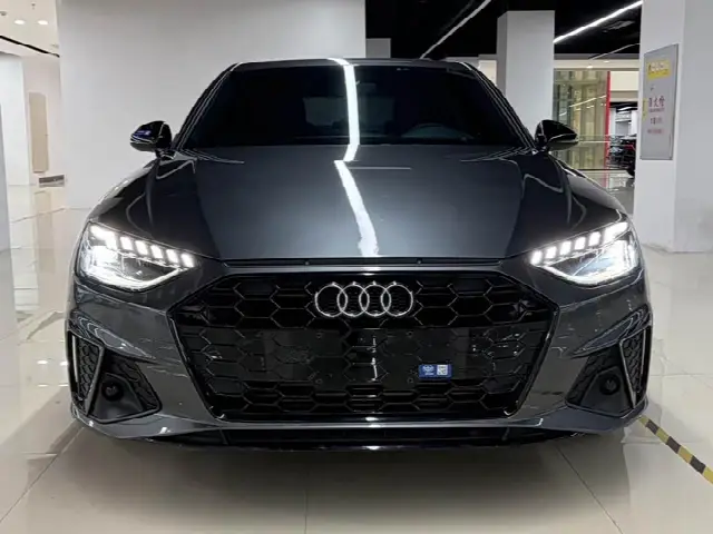 Audi A4L 2022, 58 000 км