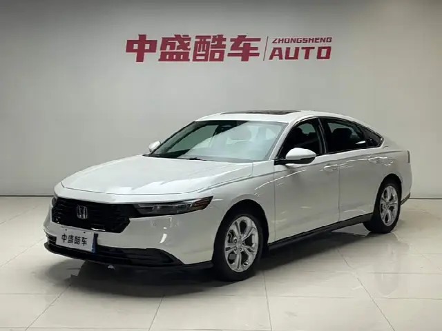 Honda Accord 2023, 16 800 км