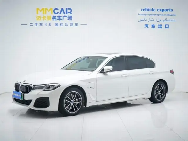 BMW 5 Series Hybrid 2022, 43 000 км