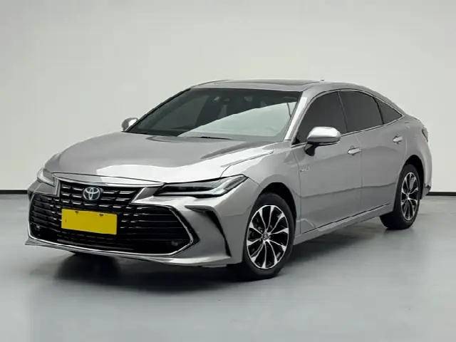 Toyota Avalon 2022, 40 000 км