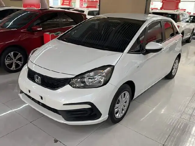 Honda Fit 2023, 33 600 км