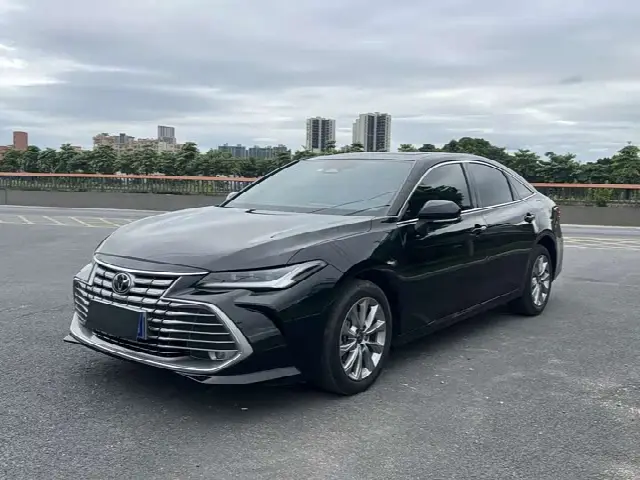 Toyota Avalon 2024, 33 000 км