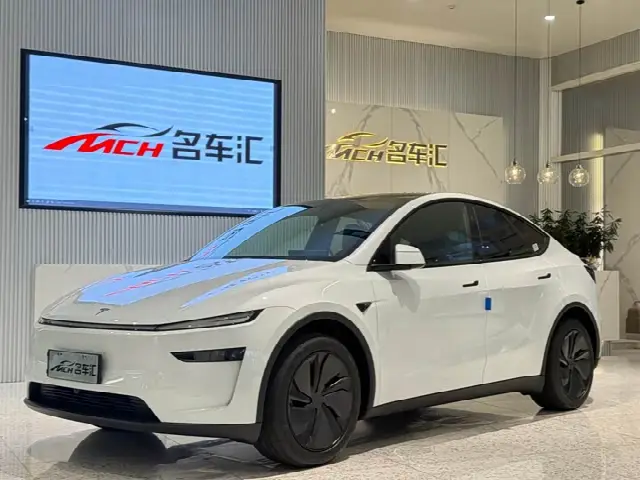 Tesla Model Y 2026, новый