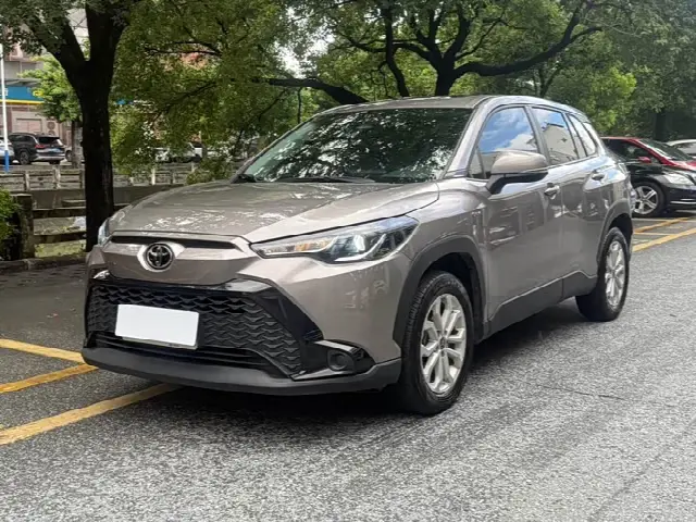 Toyota Frontlander 2024, 25 000 км