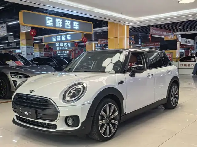 Mini Clubman 2023, 5 000 км