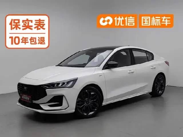 Ford Focus 2022, 23 400 км