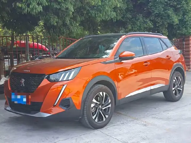 Peugeot 2008 2022, 23 000 км